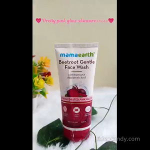 mamaearth Beetroot Gentle Face Wash With Beetroot & Hyaluronic Acid - 100 ml