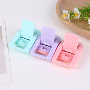 MaxPlus【Ready in Stock】 Cute Pocket Eyelash Curler Mini Portable Lashes Curler Makeup Tool 1Pc