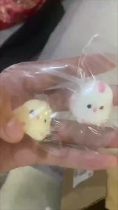 2Pcs/Set Cute Chick Keychain Squeeze Stress Relief Toy Key Ring Soft Mochi Toy Cartoon Slow Rebound Toys Decompression Squishy Toys For Kid  Gifts