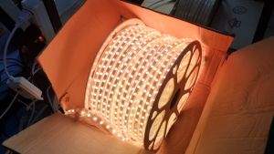 Cuộn đèn led dây 5730 100m 220v 3 chế độ sáng (tặng nguồn)