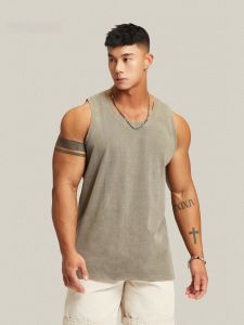 TOMATOPAPA Mens Fitness Training Tank Top Basic Cotton Sweat Absorbent Sleeveless round Neck Summer New Arrival Youth Trend