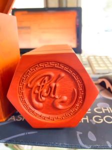 Hộp đựng trà chữ Phúc bằng gỗ Hương cao cấp hộp đựng chè khô hũ đựng trà khắc hình lục giác/-strong/-heart:>:o:-((:-h