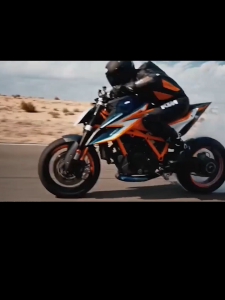 Musion Fashion Paisley Helmet Liner Breathable Sweatproof Flexible Motorcycle Bandana for Outdoor Cycling Sports