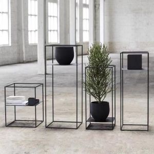 Scandinavian Indoor Green Radish Succulent Flower Stand Home Balcony Iron Floor Jardiniere Creative Living Room Decoration Storage Rack