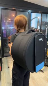 กระเป๋าสแนร์ใส่สแนร์ บุฟองน้ำด้านใน พร้อม แผ่นกันกระเเทกกลอง กระเป๋าใส่สแนร์ พกพาง่าย มีหูหิ้ว สะพายหลัง มีช่องกระเป๋าเสริมด้านหน้าสามารถใส่อุปกรณ์ได้