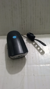 BICYCLE HEADLIGHT WITH SPEAKER HORN