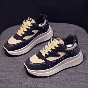 รองเท้าวิ่งผู้หญิง รองเท้าลำลอง รองเท้ากีฬา รองเท้าสวม ส้นหนา ระบายอากาศได้ดี รองเท้าสวมแบบสวมสบาย รองเท้าส้นแบน รองเท้าส้นแบน