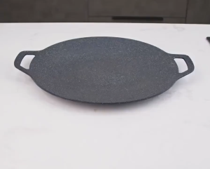 Best Seller KOREAN BBQ GRILL PAN ROASTING PLATE | Korean Style BBQ Grill Pan | Smokeless Non Stick Roasting Plate | Circular Grill Pan | Mult-Functional Cookware | Compatible for Induction Gas Stove Electric Cooktop | Roasting Plate Round BBQ Grill Pan.