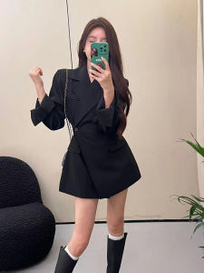 เสื้อสูทผู้หญิงทรงสลิมฟิตยาวปานกลาง ทรงเข้ารูป ทรงเข้ารูป แขนยาว สไตล์ทำงาน ทรงเข้ารูป เสื้อผ้าทำงาน แฟชั่นผู้หญิง