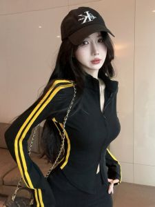 GUZILIAN | Vintage Color Block Zip-Up Collar Long Sleeve T-Shirt Slim Fit