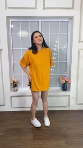 KAOS POLOS WANITA TERBARU JUMBO OVERSIZE ATASAN KEKINOIAN TREND BAHAN HALUS DAN TEBAL COD