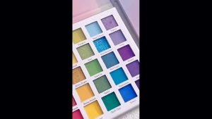 Eliana อายแชโดว์พาเลท 30 สี เครื่องสําอางสําหรับแต่งหน้า น้ําหนักเบา สีรุ้ง สําหรับผู้หญิง Eye shadow