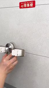 Mop Hanger Waterproof Nail-Free Adhesive Wall Sticker Penyangkut Clip Suction Hook Broom Mop Holder