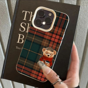 Plaid Retro Bear Pattern Phone Case For iPhone 17 Air 16 15 14 13 12 14 Pro Max 16E X XR XS Max 16 Plus 13 Soft TPU Cover Cases