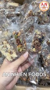 Thanh gạo lứt mix hạt và chà bông (có video)