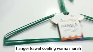 Gantungan baju WARNA hanger kawat anti karat ISI 10