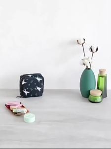 Zero Wallet Sanitary Napkin Storage Bag Portable Mini Simple Cartoon Cute Large Capacity Sanitary Cotton Portable Storage Bag