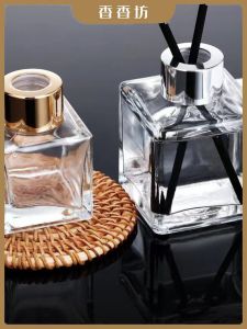 Hotel Indoor Aromatherapy Perfume Essential Oil Square Glass Empty Bottle Decorative Item Fragrance Diffuser No Fire Needed
