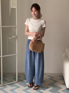 HSTYLE | Quần Jeans Tencel Mỏng Phong Cách Retro Dáng Suông Cạp Rộng Có Dây Thắt Màu Xanh Ngắn Gối