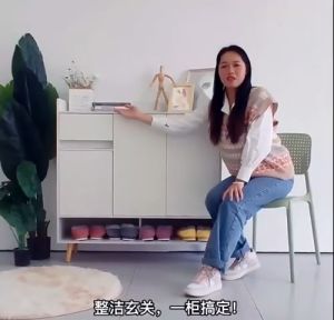 ตู้เก็บรองเท้า ตู้เก็บกันฝุ่น มีช่องวางรองเท้า ชั้นวางรองเท้าไม้ ดีไซน์ สวยงาม แข็งแรง ทนทาน ประหยัดพื้นที่