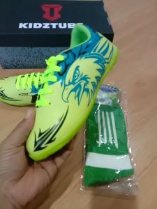 KIDZTUBS Sepatu Futsal Anak Anak Laki Laki SIZE 28 29 30 31 32 33 34 35 36 37 KDZ1315112124