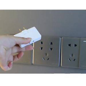Phích cắm chuyển đổi 3 trong 1 có thể xoay tiện dụng FELAA