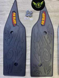 THẢM ĐỂ CHÂN XE ARI BALDE 2013-2015 inox caosu
