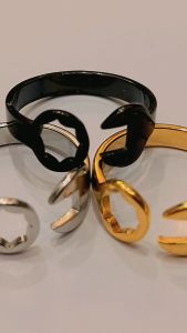 Cincin Couple Titanium Kunci Ring Mekanik Pas Pisah Steel Stainless Anti Karat Selamanya Fashion Para Key Mechanic Teknisi Bengkel Service Wanita Pria Gaul Metal Gaya Elegan Kasual Colossal Klasik Anniversary Vintage Retro Hari Jadi COD