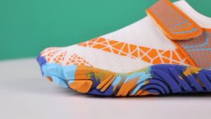 RUGGA Childrens convenient pull-on training shoes Breathable lightweight and wear-resistant training shoes