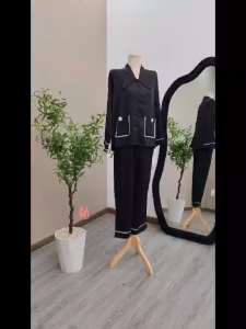 Bộ Đồ Ngủ Lụa Cao Cấp J&A Phong Cách Thời Trang Họa Tiết Núi Rừng Sơn Lâm Phong Thủy 10 Màu Sang Trọng Thu Hút Vượng Khí JA-015