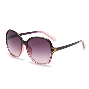 New Fashionable High-End Retro Face-Enhancing Small UV Protection Driving Large-Framed Sunglasses  For Women 2605