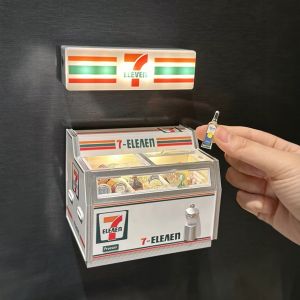 Mặt Dán Tủ Lạnh Mô Phỏng Máy Lạnh Dọc Mini Cửa Hàng Tiện Lợi Sáng Tạo Nghệ Thuật Văn Hóa Đồ Chơi Từ Tính Phát Sáng Trang Trí Nhà