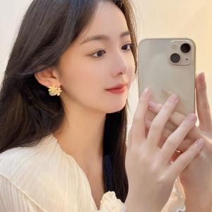 Hoa Tai Ngọc Trai Mắt Mèo Thiết Kế Độc Đáo Thời Trang Mới 2024 Trang Sức Phụ Kiện Hợp Kim Cho Nữ Trang Trí Tai Hoa