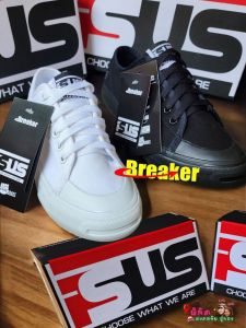 (ตัวใหม่)เบอร์36-44 สีดำ/ขาว BREAKER รองเท้าผ้าใบ รุ่น ISUS (อีสอัส)