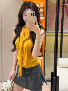 YUEZHONGWEI | Áo ba lỗ không tay dệt kim bằng lụa băng màu vàng ôm vừa vặn cho nữ mùa hè Áo khoác ngoài độc đáo và đẹp