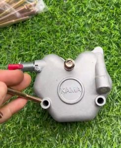 3 Ốc Vặn Nắp Giảm Áp Máy 186FA  Ốc Vặn Giữ Nắp Ấn Áp Máy Cày Mini 186 F-A ( gồm 3 cái )