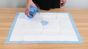 พร้อมส่ง เสริมสวยพื้นฐาน พื้นฐานซูม เส้นผ้ารองฉี่สุนัข แมว เบราว์เซ 100 ต่อต้านแบคทีเรีย พื้นฐานที่พร้อมส่ง ราคานี้ไม่มีค่าล่าง