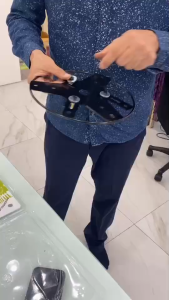 ใบมีดเหล็ก SK-5 ใบมีดตัดหญ้า รอบโคนต้นไม้ แบบ 3 แฉก ใบมีดอย่างดี ใช้บูธเหล็กอย่างดี ใช้น๊อตดำชุบเเข็ง ขันด้วยน๊อตกันคลาย สแตนเลสแท้ ปลอดภัยไร้กังวล ใช้ตัดในสวน รอบโคนต้น ปลอดภัย