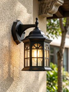 MARTINI | Waterproof Solar Outdoor Wall Light