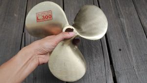 Tipe L.300 Baling-Baling Perahu Kuningan Merk FERLITA