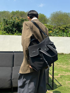 Vintage Design Large Capacity Tote Bag