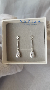 Neriza Jewelry/ต่างหูเพชรสังเคราะห์ประกายไฟเทียบเท่าเพชรแท้ พร้อมกล่อง NE090