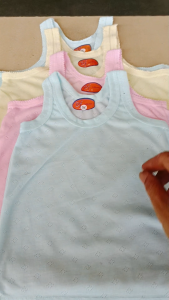 Set 6 Pcs Atasan / Kaos Dalam Singlet Anak Motif Bolong-Bolong Halus Lembut Adem