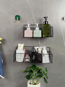 ตะกร้าติดผนัง ชั้นวางของติดผนัง ชั้นวางของในห้องน้ำ ชั้นวางของในห้องครัว ไม่​ต้อง​เจาะ​รู​ ทนทานแข็งแรง สีขาว สีดำ ไม่หลุดง่าย