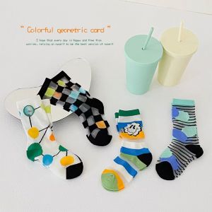 ถุงเท้าเด็ก ถูกแบกด้วย ถูกเสียง เพื่อเด็กชายและเด็กหญิง - Cartoon Pictures Children's Sock - ถุงสม่ำเสมอสำหรับผู้ชาย และผู้หญิง ราคาล่าสุด