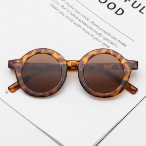 Kacamata Anak Terbaru & Fashion: Kacamata Hitam Transparan