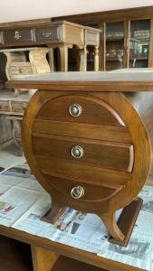 ตู้หัวเตียง ไม้สัก วินเทจ  ทรงกลม สูง60 xยาว50xลึก30cm 3 ลิ้นชัก 2สี  ตู้ใส่ของ ตู้เก็บของ ตู้ข้างเตียง โต๊ะวางของ โต๊ะข้าง  ตู้ลิ้นชัก