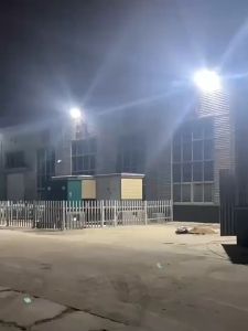 Beli 1 Gratis 1: Lampu Taman Super Terang & LED Flood Light