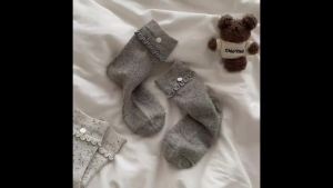 Retro Womens Socks Korean Style Fashion Frilly Ruffle Cute Socks Breathable Thick Casual Sweet Loose Socks Female Long Daily