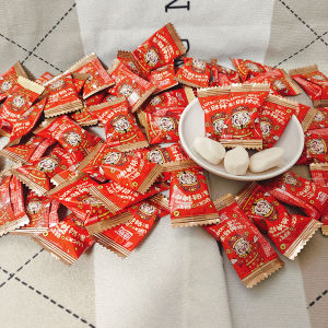 Imiao Wealth God Holding Yogurt Candy Snacks New Year Goods Low Inflation Sand Type Candy Chinese Traditional Festival Treats